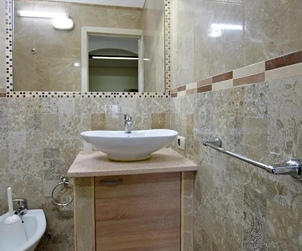 Les Corso Roma Konukevi Gallipoli